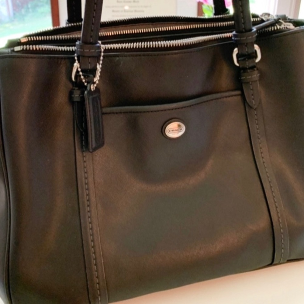 Used Coach Shoulder Bag